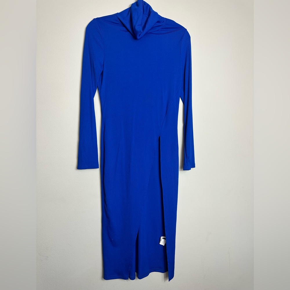 Turtleneck split hem top